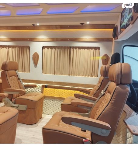 מיניבוסים ורכבי הסעות