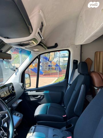 מיניבוסים ורכבי הסעות