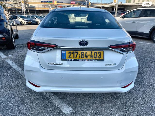 מודעת רכב טויוטה קורולה 2