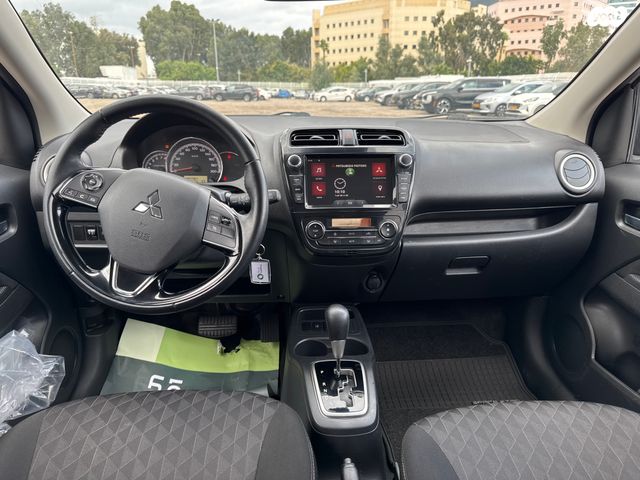 מיצובישי ספייס סטאר