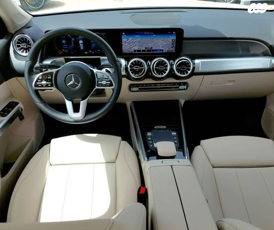 מרצדס-בנץ EQB