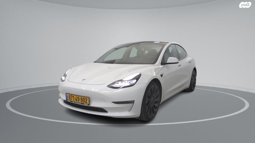 מודעת רכב טסלה מודל 3