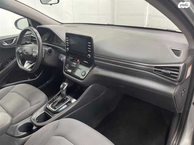 יונדאי איוניק