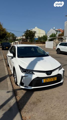 טויוטה קורולה