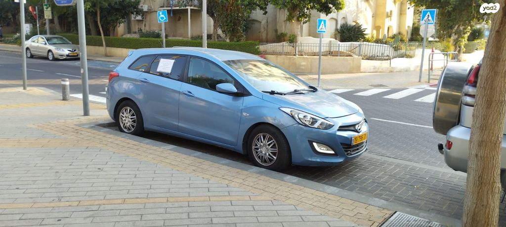 מודעת רכב יונדאי i30