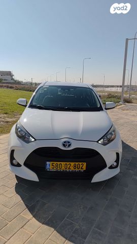 מודעת רכב טויוטה יאריס