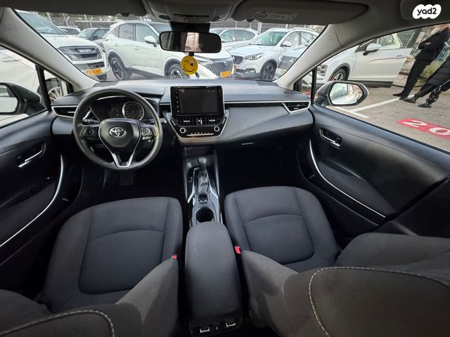 טויוטה קורולה