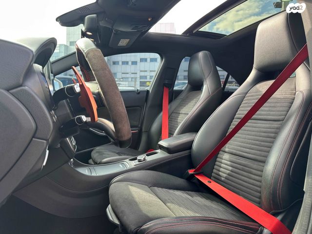 מרצדס-בנץ CLA