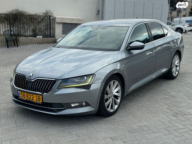 מודעת רכב סקודה סופרב