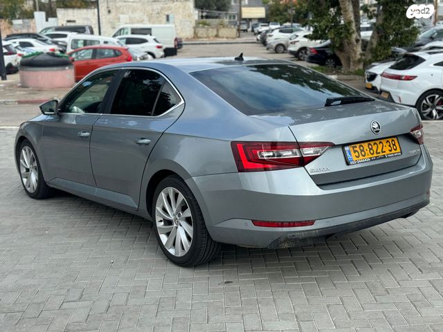 סקודה סופרב