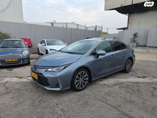 מודעת רכב טויוטה קורולה