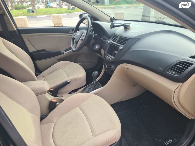 יונדאי אקסנט i25