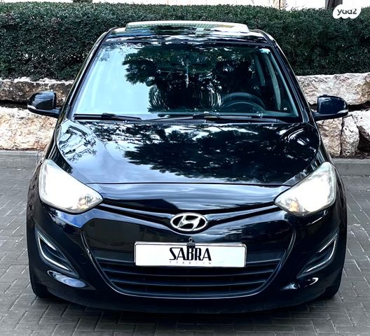 מודעת רכב יונדאי i20