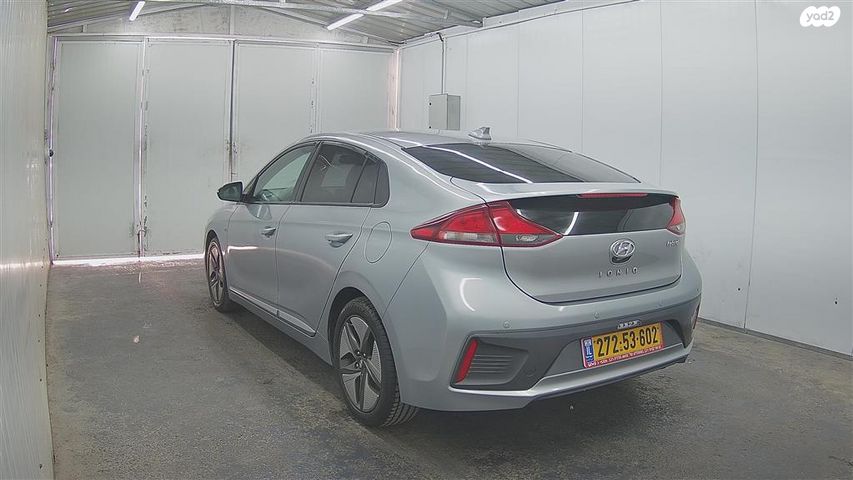 יונדאי איוניק