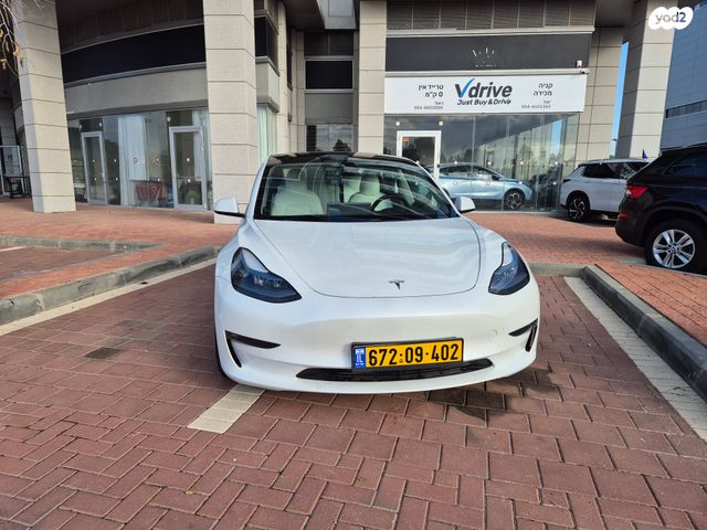 טסלה מודל 3
