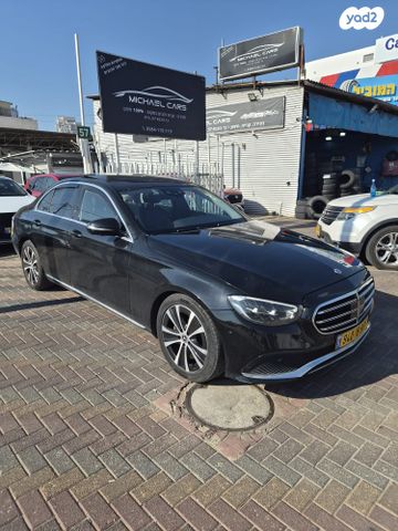 מודעת רכב מרצדס-בנץ E-class