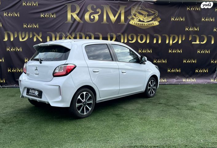 מיצובישי ספייס סטאר