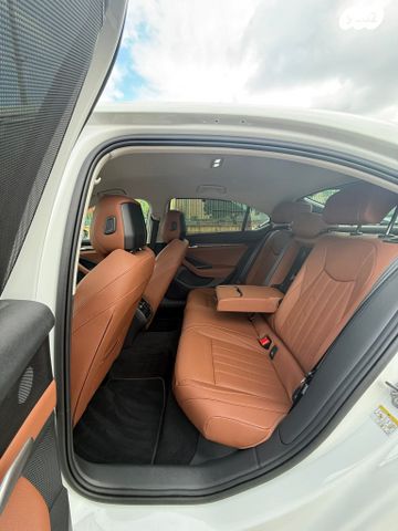 סקודה סופרב