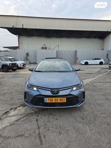 טויוטה קורולה