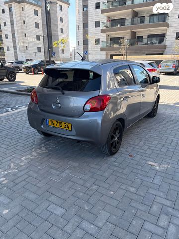 מיצובישי ספייס סטאר