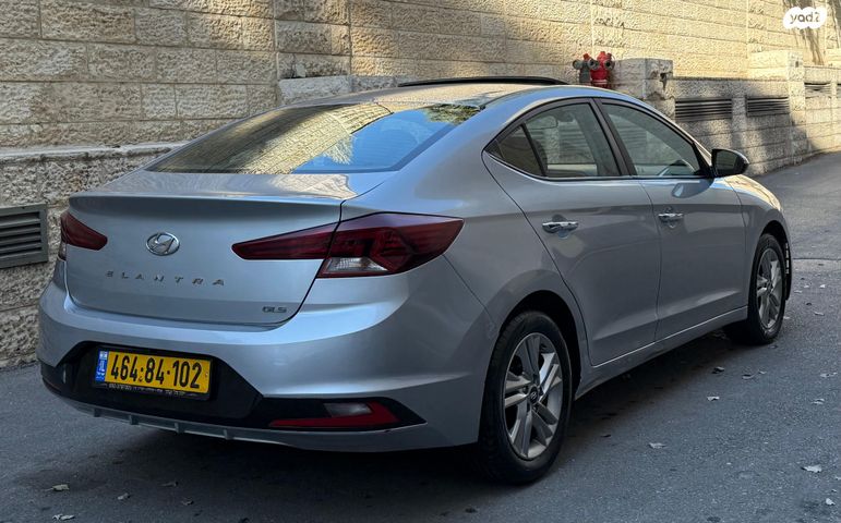 יונדאי אלנטרה