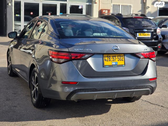 ניסאן סנטרה