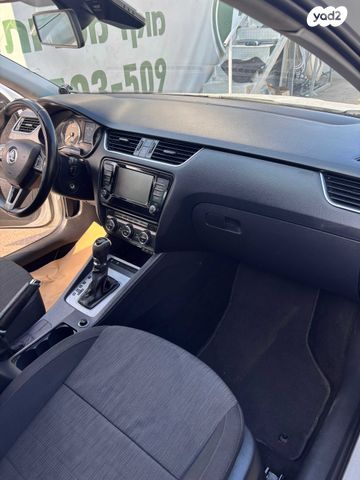 סקודה אוקטביה 