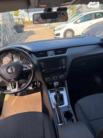 סקודה אוקטביה 