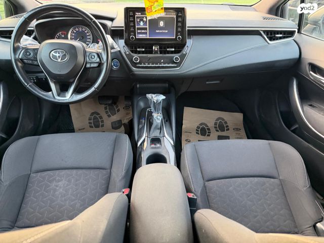 טויוטה קורולה