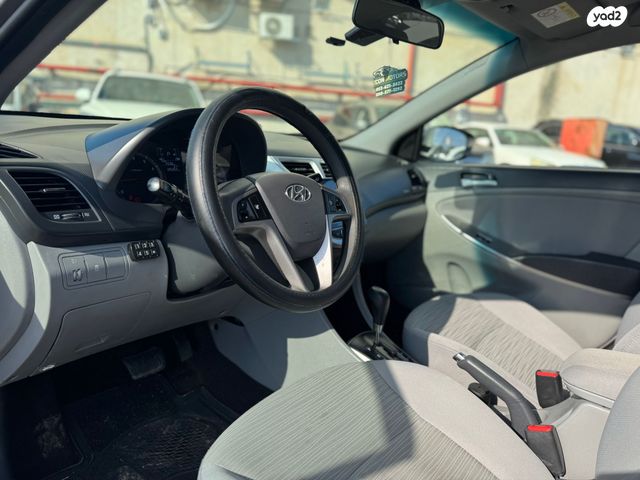 יונדאי אקסנט i25