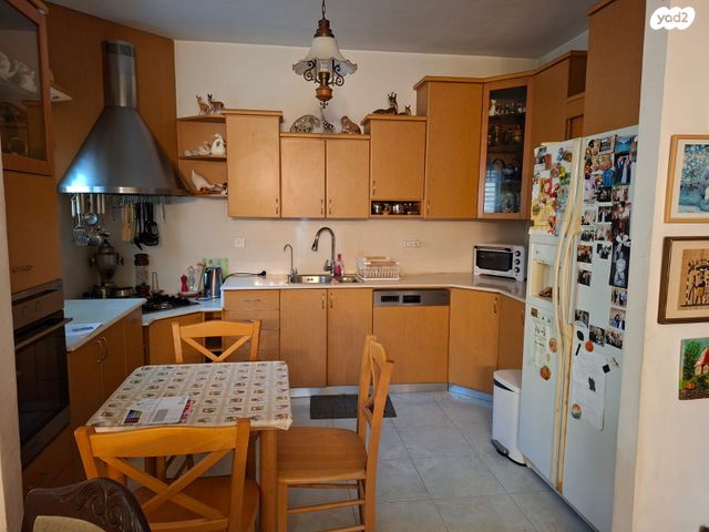 דירה, הצנחנים 4, מגדיאל, הוד השרון