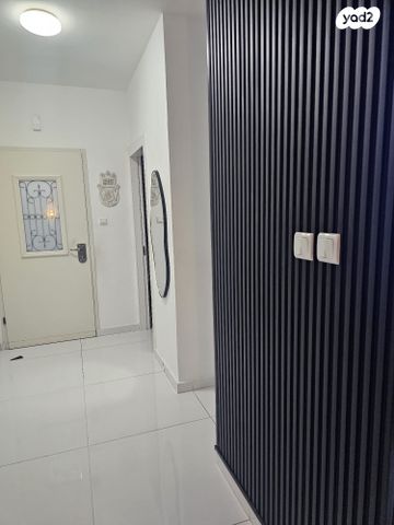 בית פרטי/ קוטג', מודיעין 2, נאות המכבים, גן יבנה