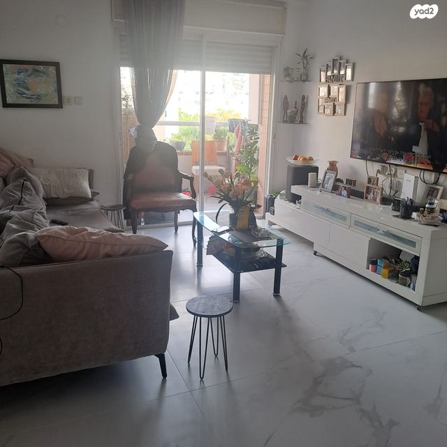 הרב יצחק נסים 13