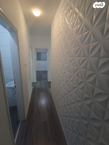 דירה, לח"י 9, שיכון עובדים, טבריה