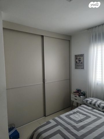 דו משפחתי, יונה וולך 13, רובע יזרעאל סביוני העמק, עפולה