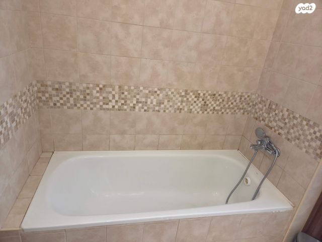 דירה, האימהות 11, סביוני נצר סירני, נס ציונה