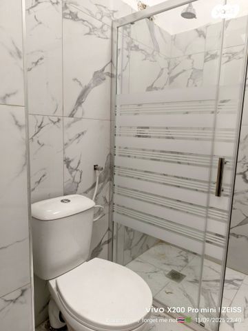 דו משפחתי, אלכסנדרוני 38, רמת חן, רמת גן