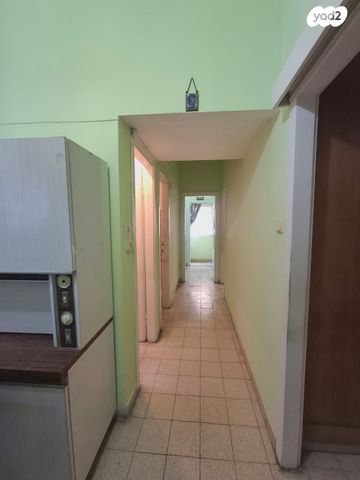 דירה, הלל 3, הדר עליון, חיפה