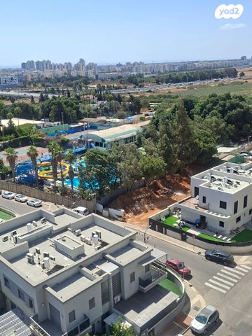 דירה, רמב"ם 26, רמת חן ובן ציון, נתניה