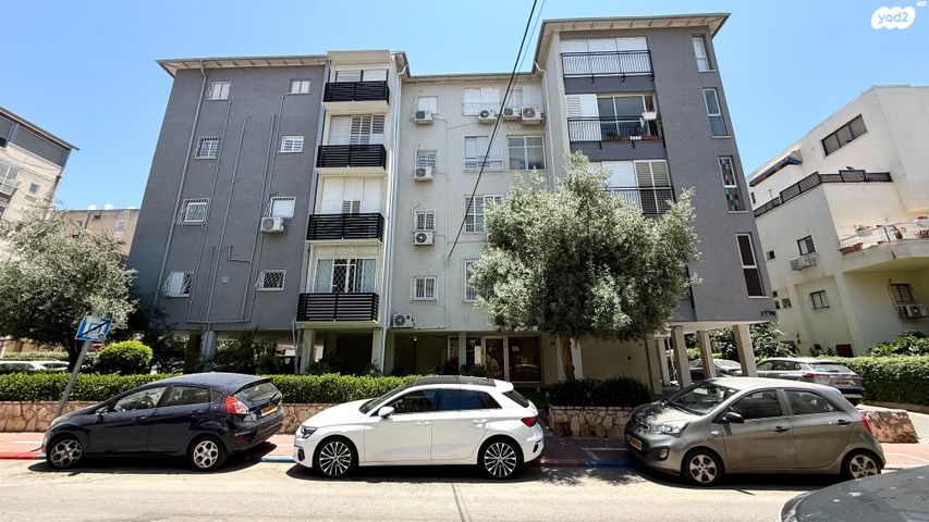 דירה, ברוך שפינוזה 16, ב' / צפון מערב העיר, רחובות