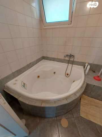 בית פרטי/ קוטג', יערה 31, רמת טבעון, קרית טבעון