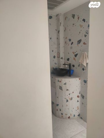 דירת גן, נאות ספיר 15, רובע ה', אשדוד