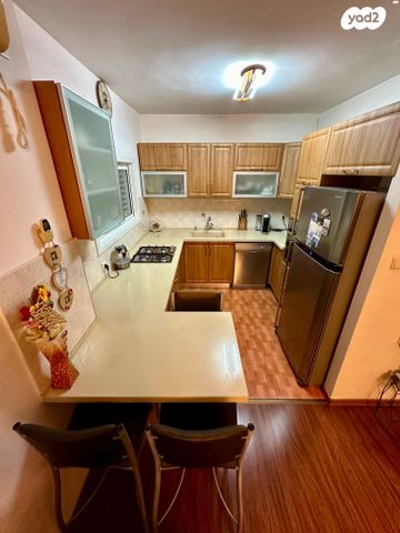 דופלקס, השר רבינוביץ 30, הנביאים, בת ים