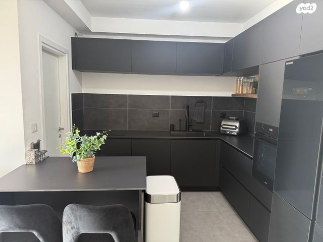 דירה, משה לוי 31, נאות שמיר, רמלה