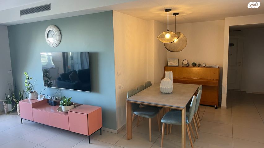 דירה, נחל איילון 6, צור יצחק, צור יצחק