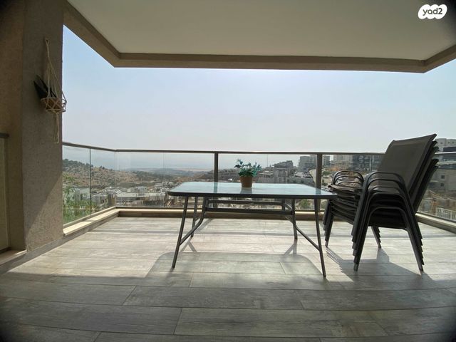 דירה, הרימון 4, שאר העיר, חצור הגלילית