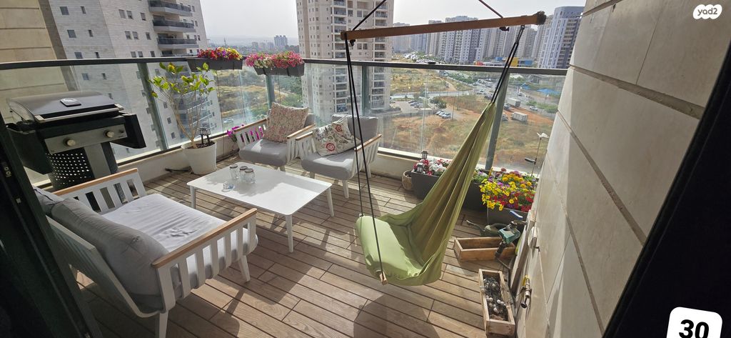 דירה, הדובדבן 8, פסגת אונו, קרית אונו