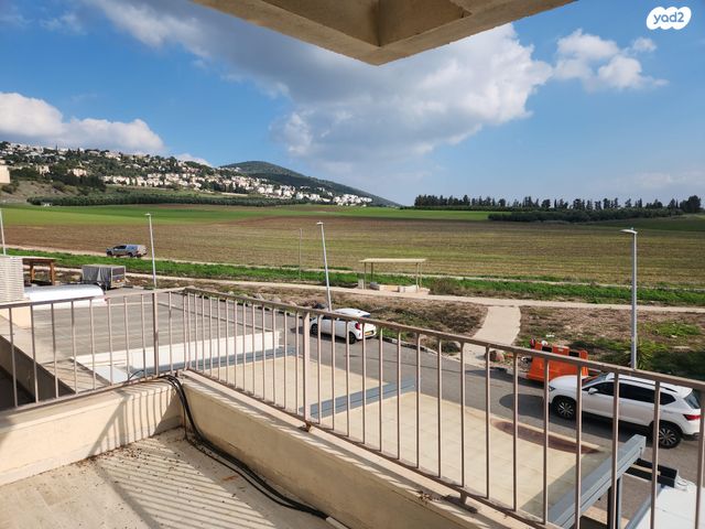 דו משפחתי, יונה וולך 13, רובע יזרעאל סביוני העמק, עפולה