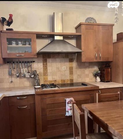 בית פרטי/ קוטג', חולות גאולים 15, צורן, קדימה צורן