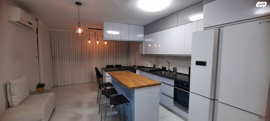 דירה, האדמו"ר מרוז'ין 3, הר נוף, ירושלים